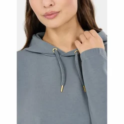 Athlecia · NAMIER W