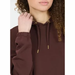 Athlecia · NAMIER W