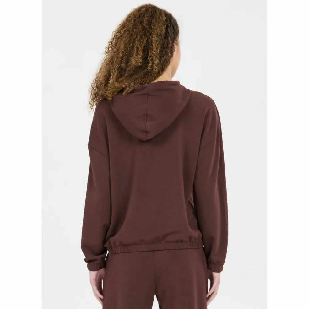 Athlecia · NAMIER W