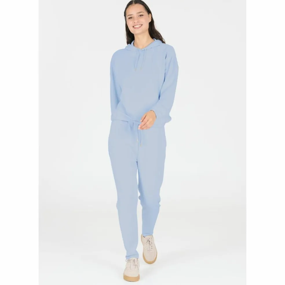Athlecia · NAMIER W
