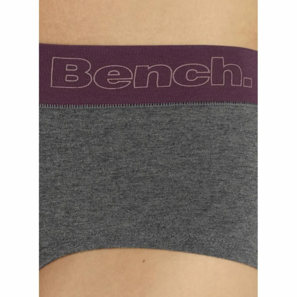 Bench · Panty