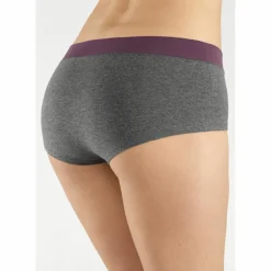 Bench · Panty