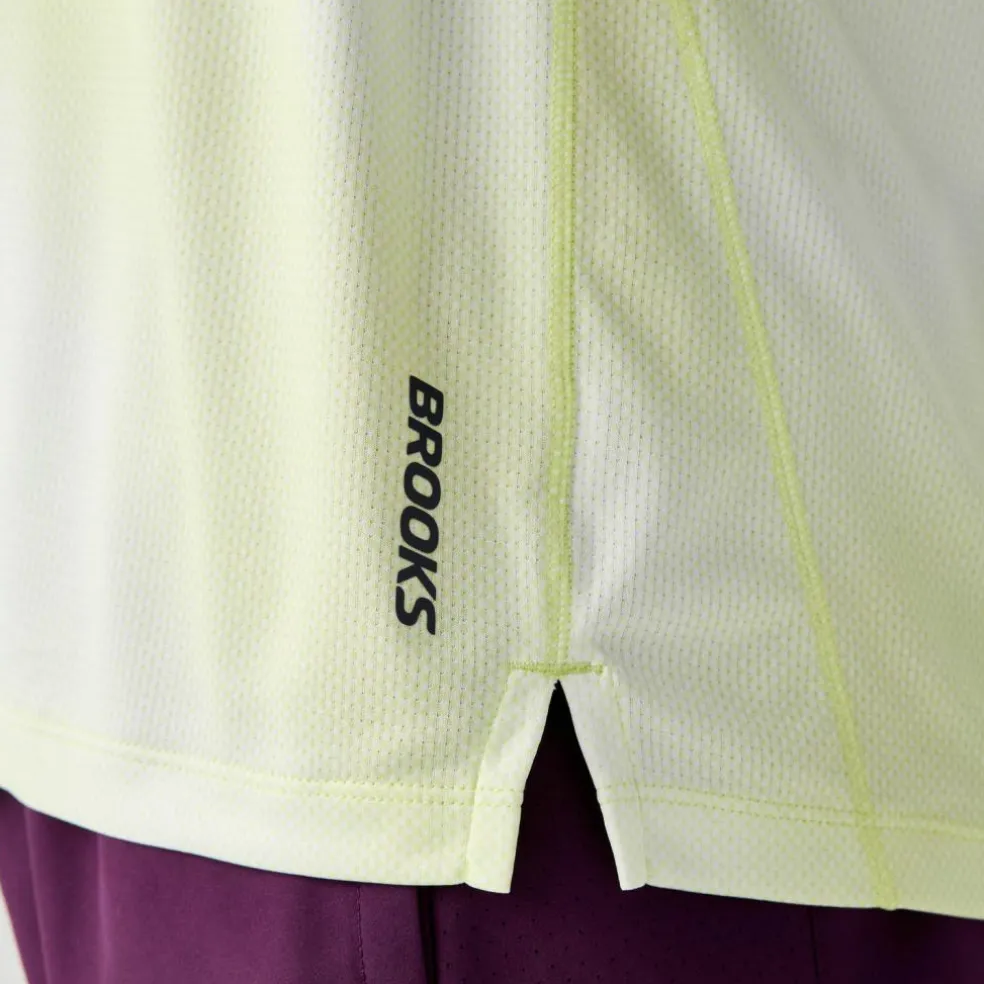 Brooks · Dash