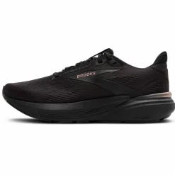 Brooks · Revel 8