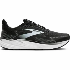 Brooks · Revel 8