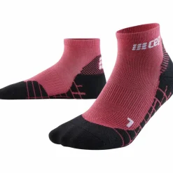 CEP · LIGHT MERINO HIKING COMPRESSION SOCKS