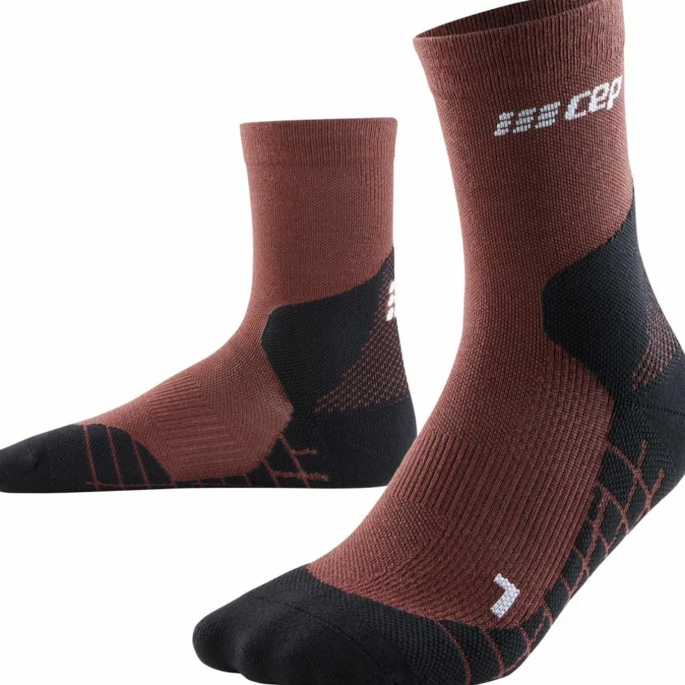 CEP · LIGHT MERINO HIKING COMPRESSION SOCKS