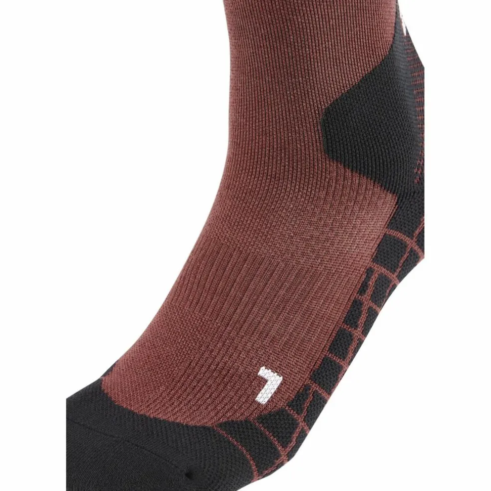CEP · LIGHT MERINO HIKING COMPRESSION SOCKS