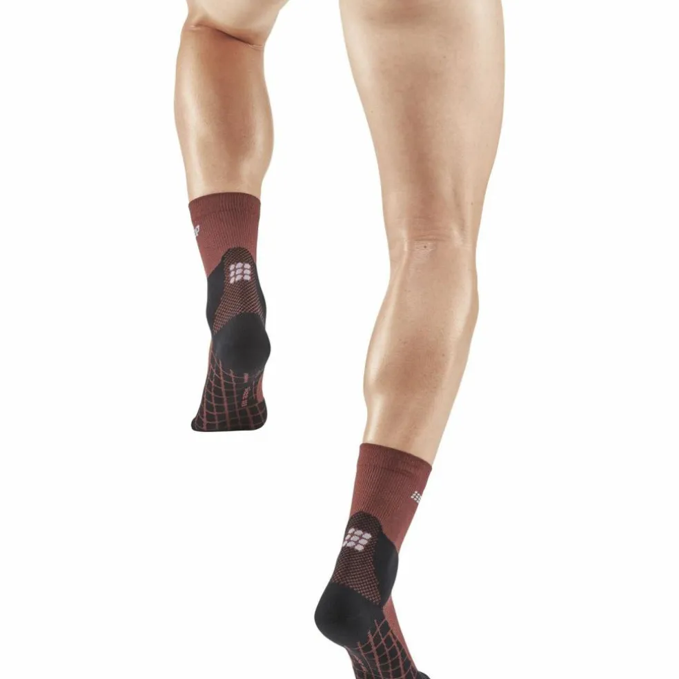 CEP · LIGHT MERINO HIKING COMPRESSION SOCKS