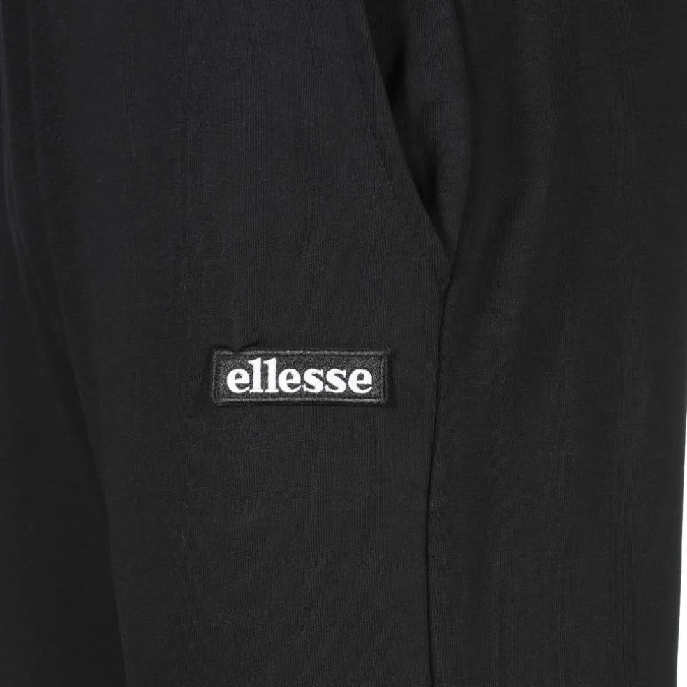 Ellesse