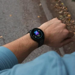 Garmin · Forerunner 165