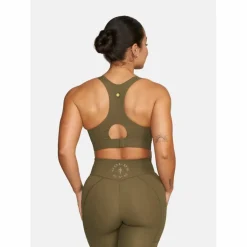 Gold's Gym · GEENA