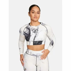Gold's Gym · HELEN
