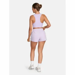 Gold's Gym · LAURA