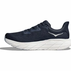 HOKA · Arahi 7