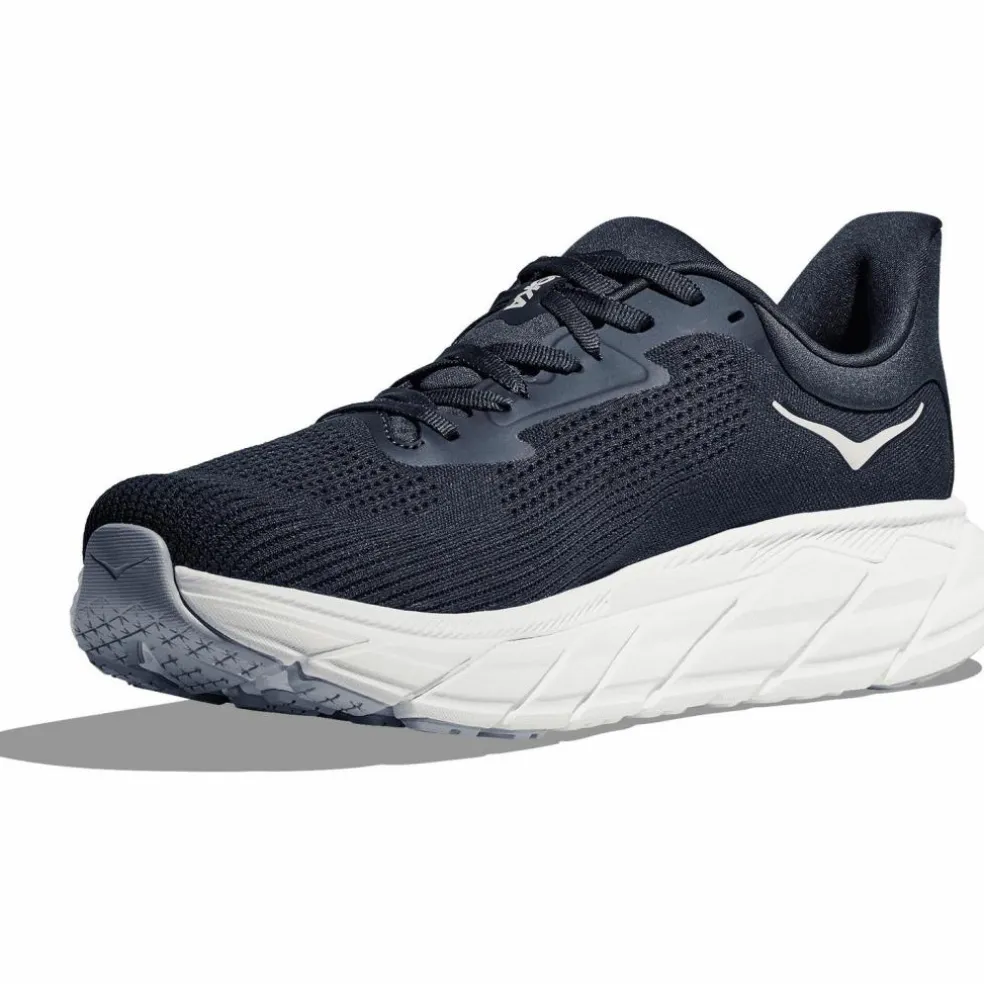 HOKA · Arahi 7