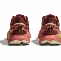 HOKA · Challenger 8