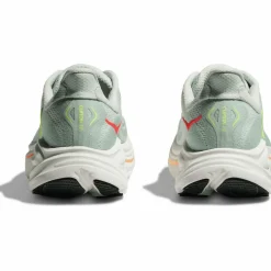 HOKA · CLIFTON 10