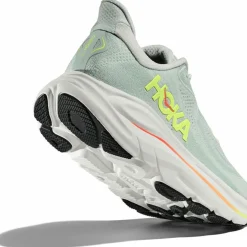 HOKA · CLIFTON 10