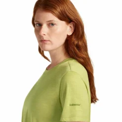 Icebreaker · Merino 150 Tech Lite III Crop