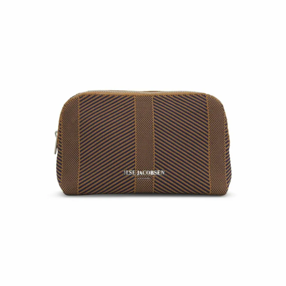 Ilse Jacobsen · KNITTY02