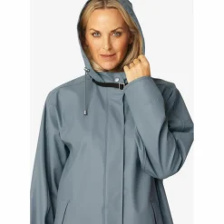Ilse Jacobsen · RAIN151