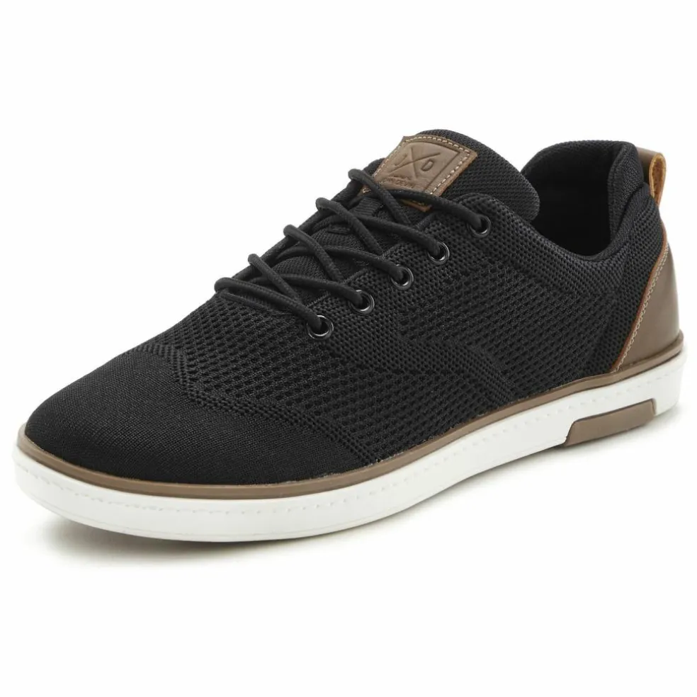 John Devin · Sneaker