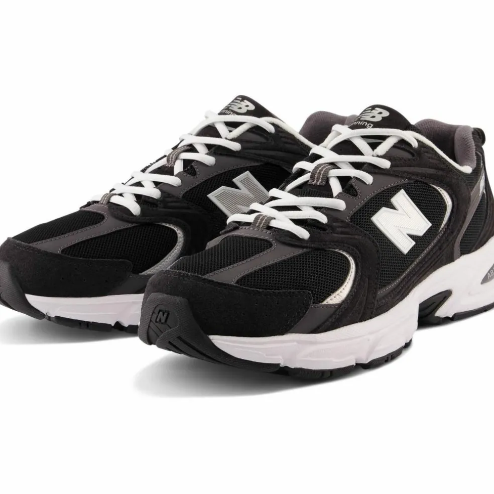 NEW BALANCE · 530