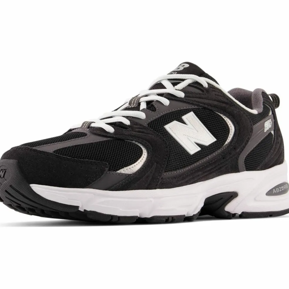 NEW BALANCE · 530