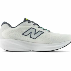 NEW BALANCE · 680