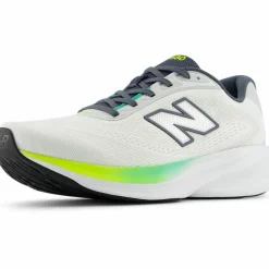 NEW BALANCE · 680