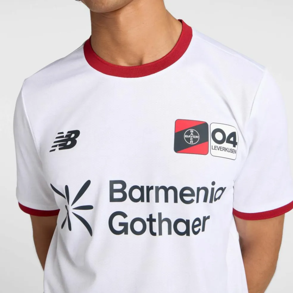 NEW BALANCE · Bayer 04 Leverkusen 25/26 Ausweich