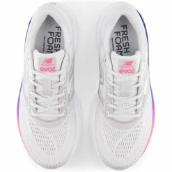 NEW BALANCE · Evoz