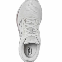 NEW BALANCE · Fresh Foam 680 VB