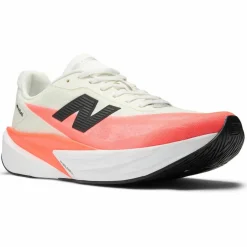 NEW BALANCE · Fuelcell Rebel V 5