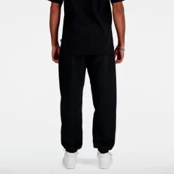 NEW BALANCE · Sport Essentials