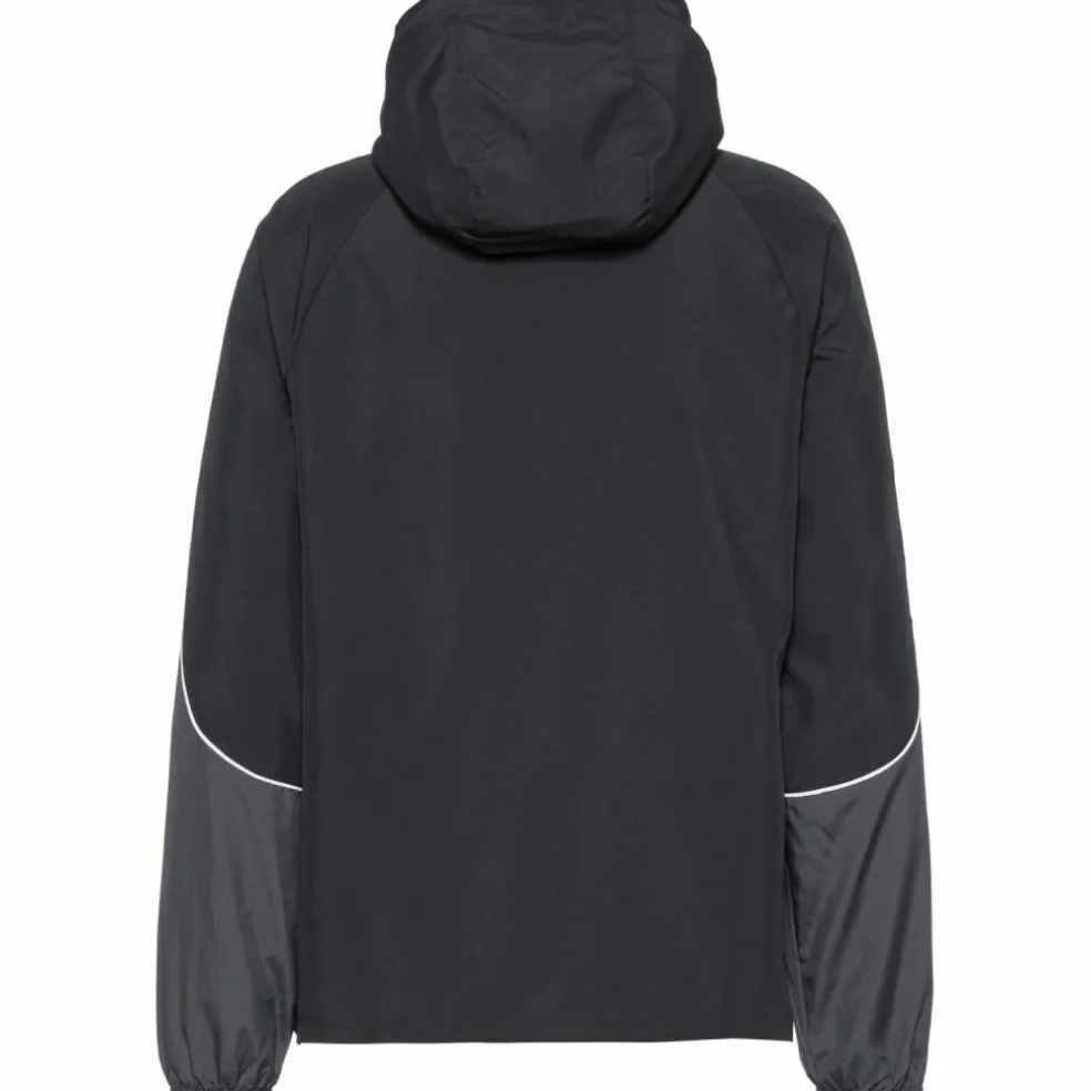 Nike · Academy