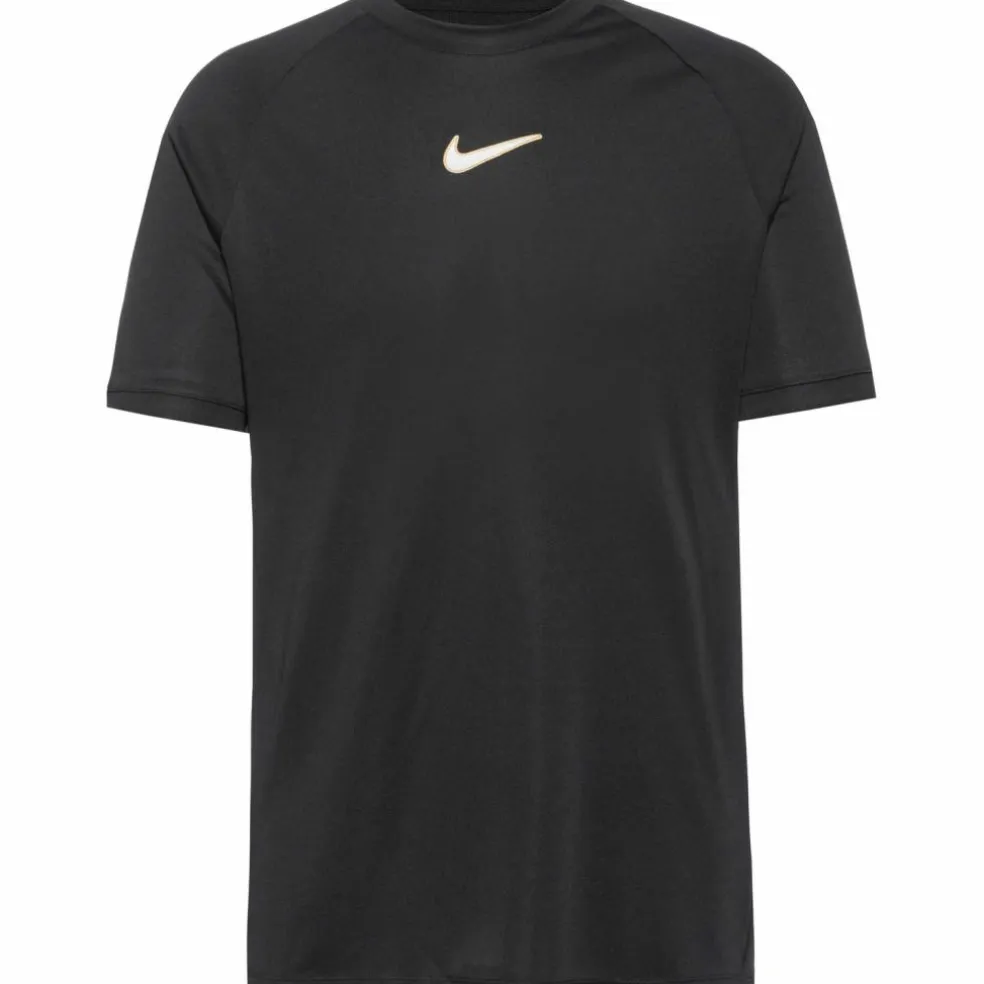 Nike · Academy25