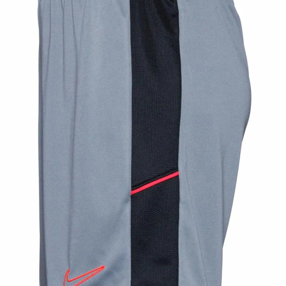 Nike · Academy