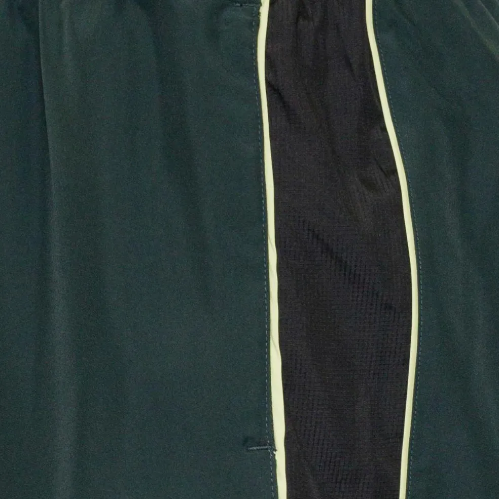 Nike · Academy