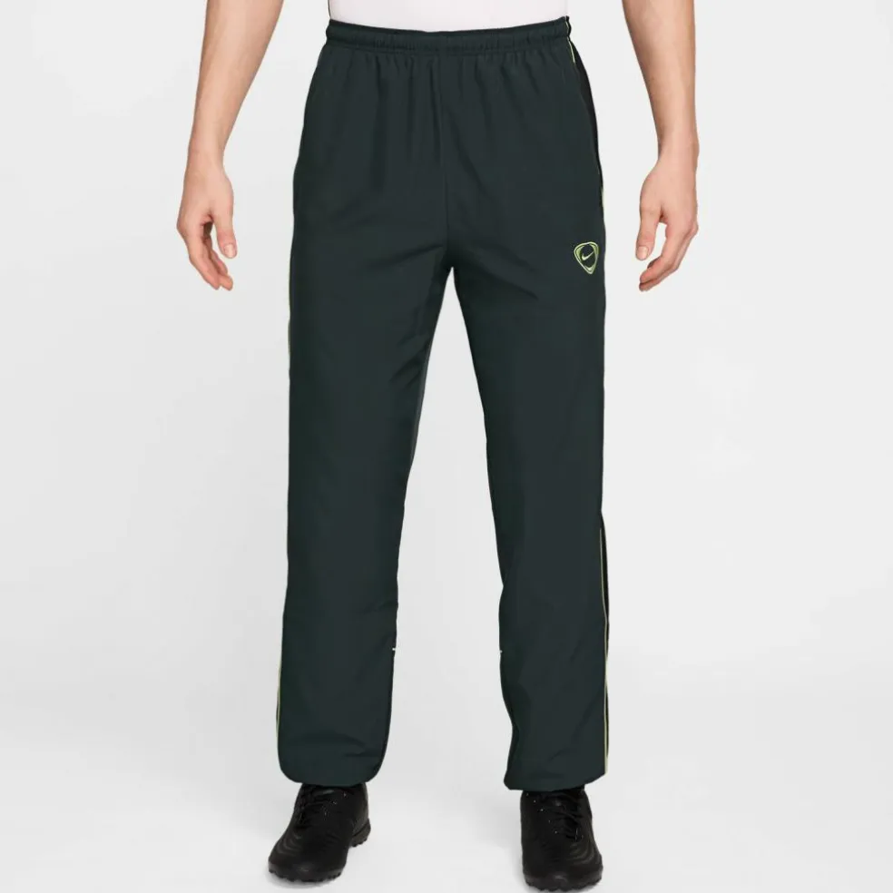 Nike · Academy