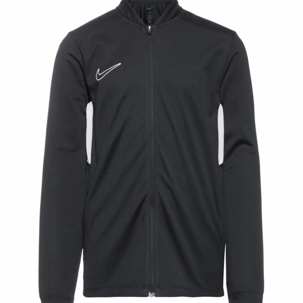 Nike · Academy25