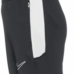 Nike · Academy25
