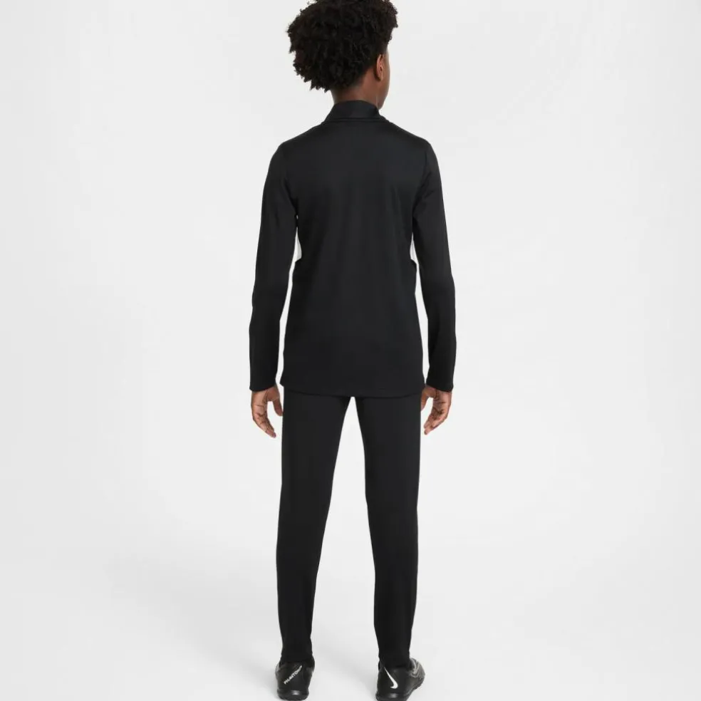 Nike · Academy25