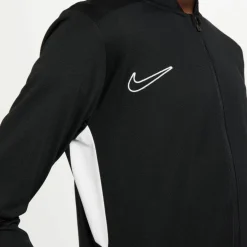 Nike · Academy25