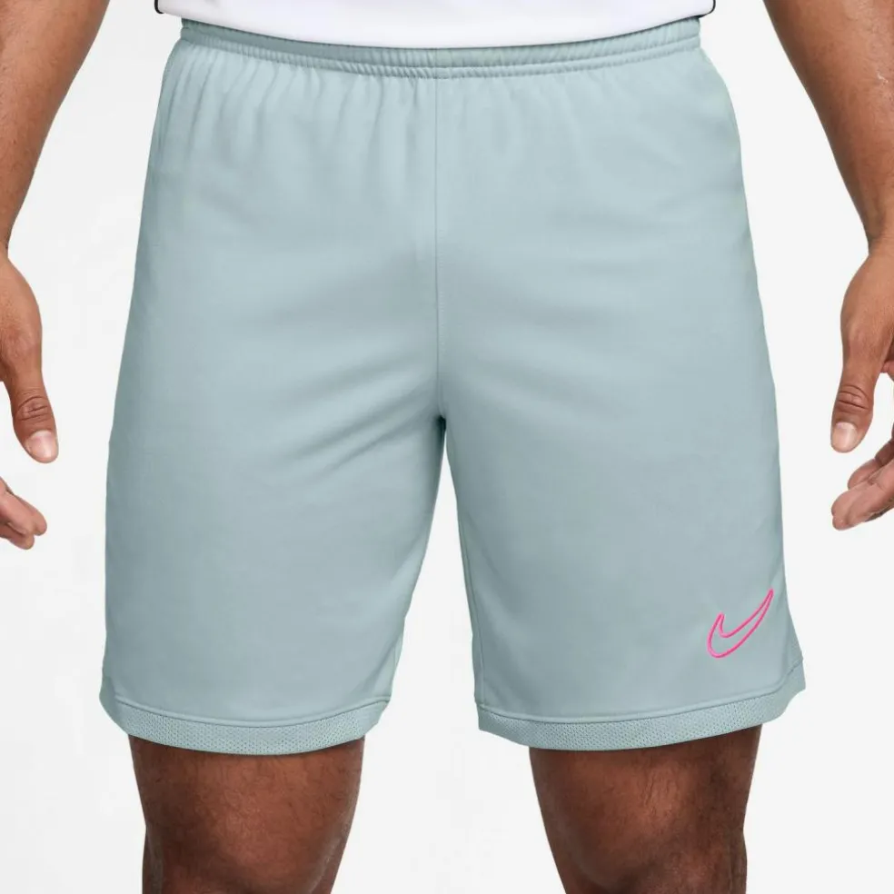 Nike · Academy