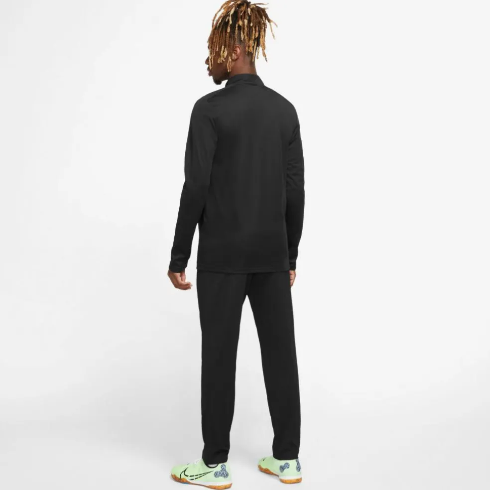 Nike · Academy