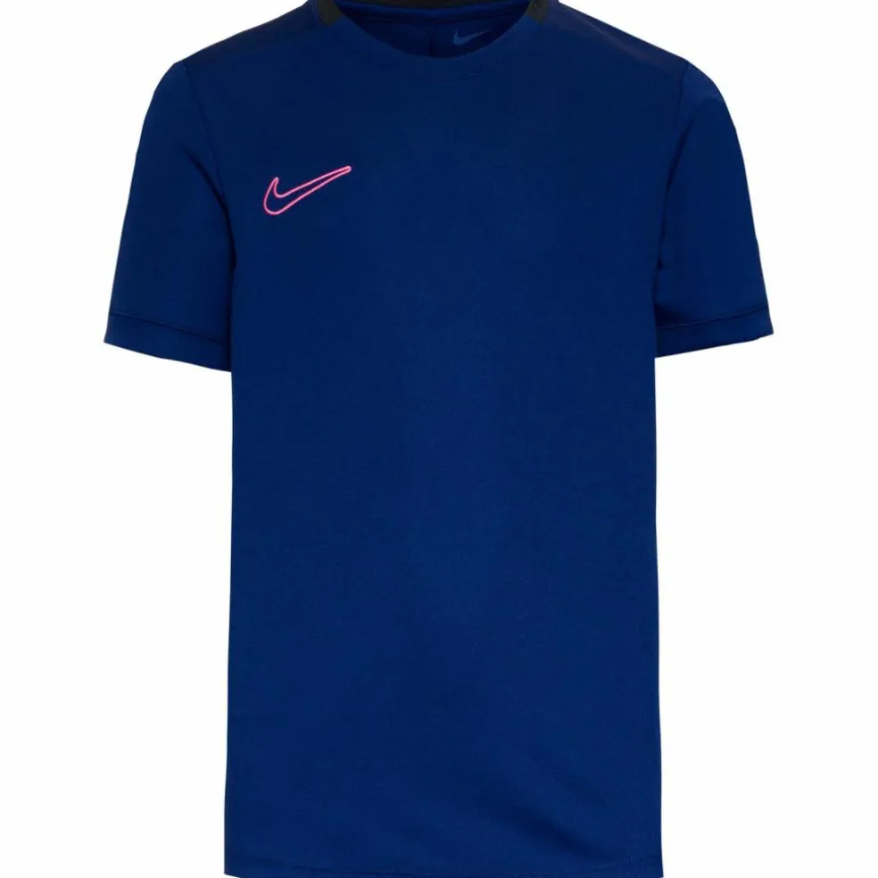 Nike · Academy 25