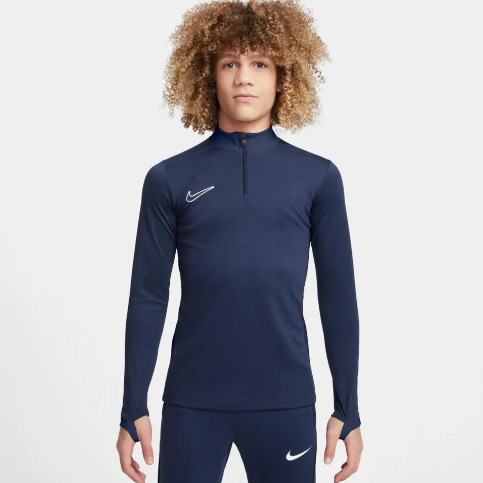 Nike · Academy 25