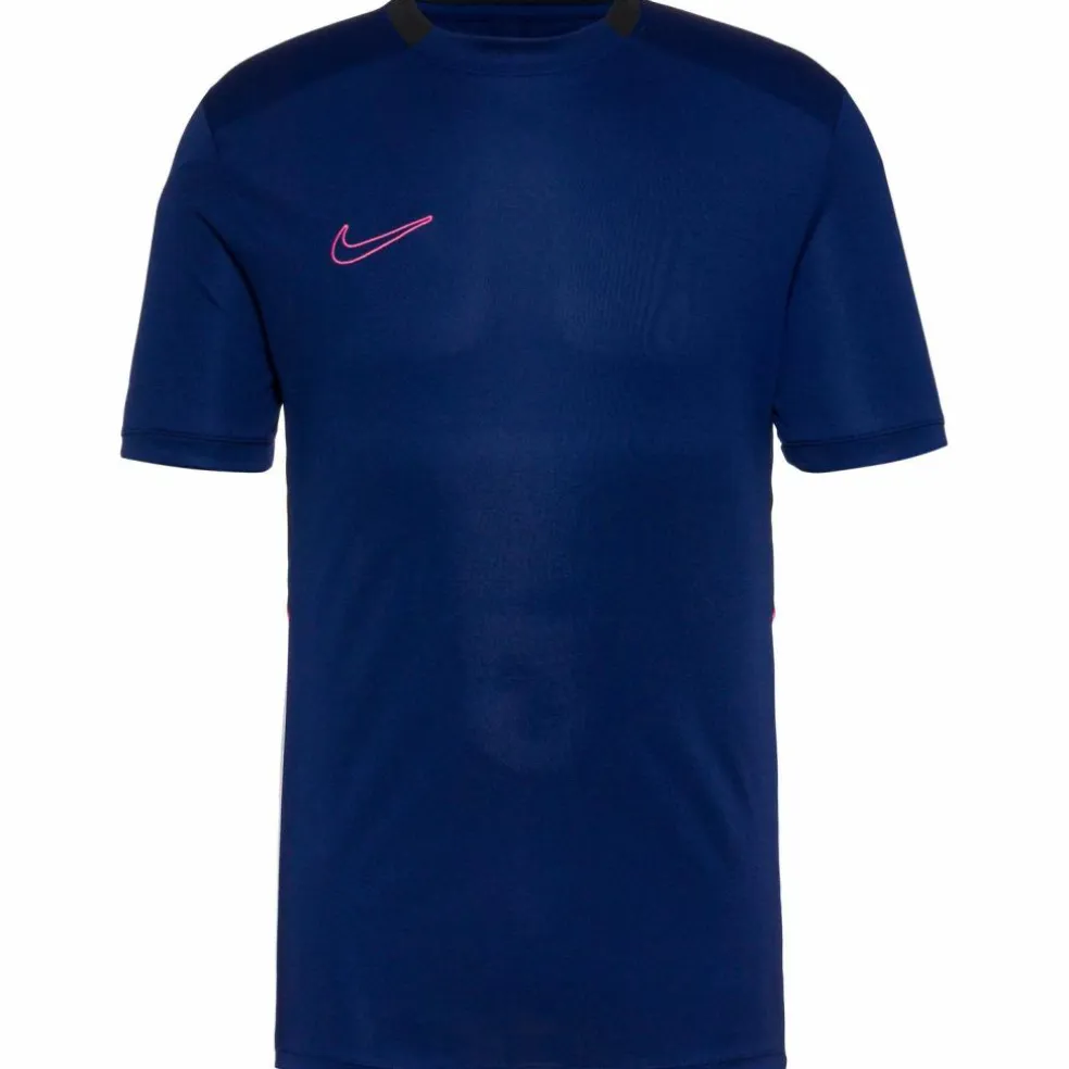 Nike · Academy 25
